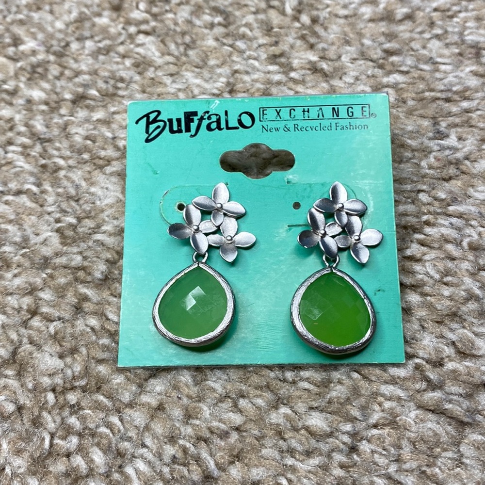 Dangle earrings